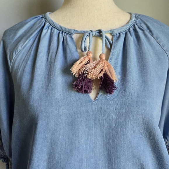 Matilda Jane Enchanted Garden Maysville Smocked Tassel Chambray Top SZ Small - Picture 4 of 13